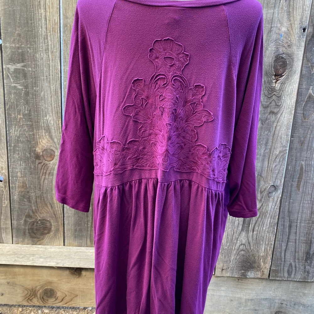 Torrid gorgeous back design top